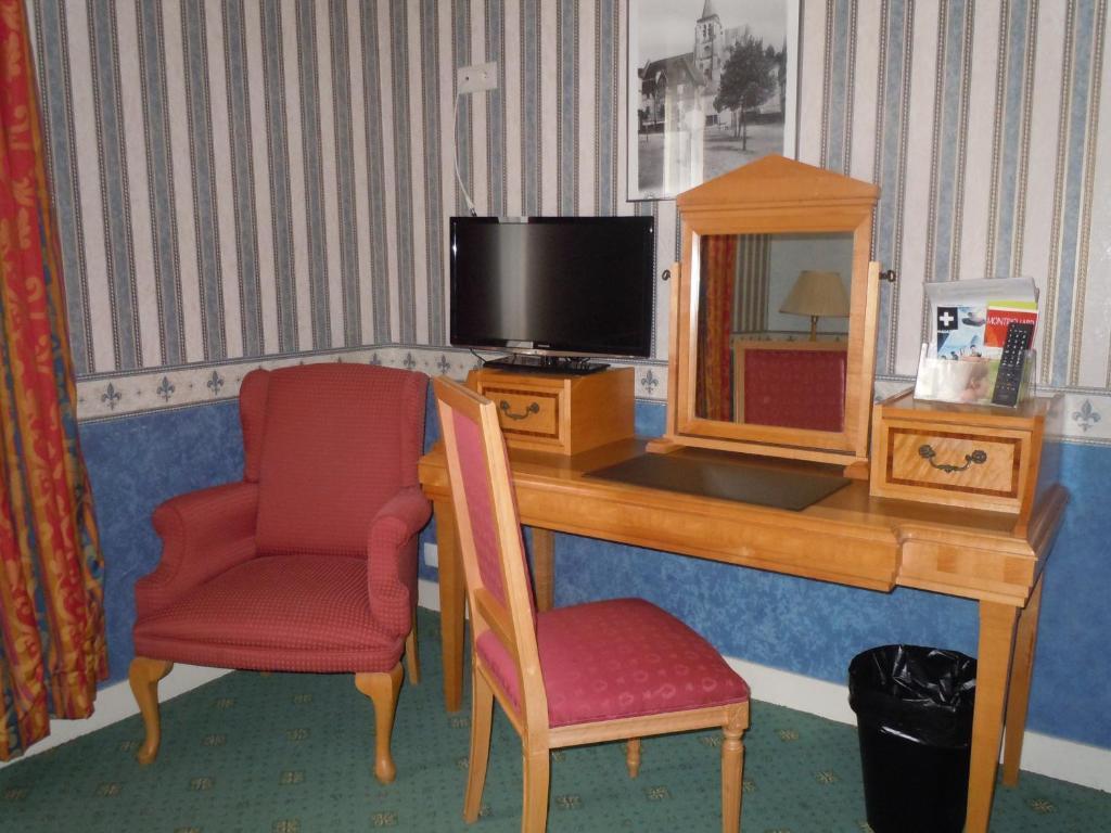 Hotel La Croix Blanche Montrichard Habitación foto